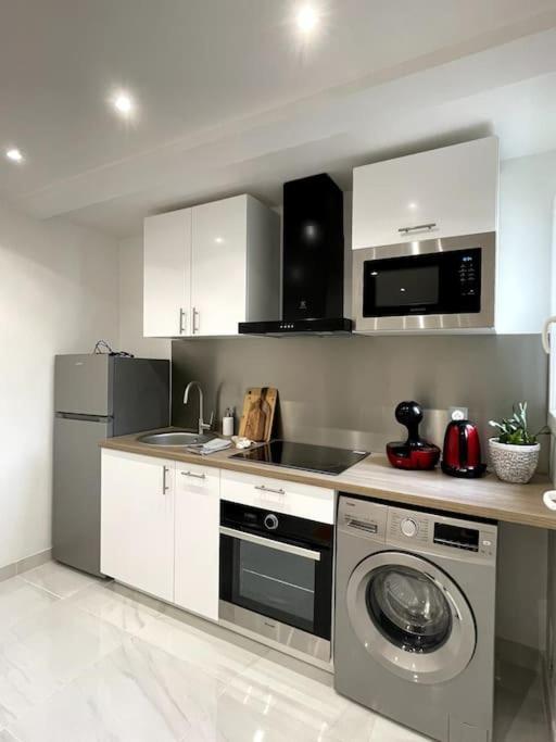 Appartement Cosy Et Moderne Proche De Disneyland ブシー・サン ・ジョルジュ エクステリア 写真